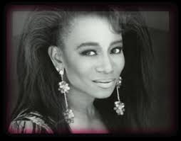 The Official Monalisa Young Web Site