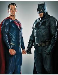 Black And Silver Zack Snyder Superman Suit Pin By Hendrick Melville On Entertainment Batman Superhero Batman And Superman