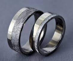 Meteorite Pair White Gold Wedding Ring Set Engagement Ring Etsy In 2020 White Gold Wedding Ring Set Big Wedding Rings Mens Wedding Rings
