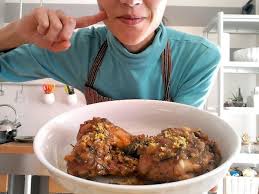 Come fare il coniglio al forno in una ciotola, unite le erbe e aglio tritati con vino e olio. Diario Di Una Ricetta Coniglio Al Forno Dissapore