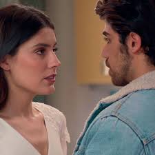 En el próximo capítulo de 'Amar es para siempre': Andrea se lanza a los  brazos de Ciriaco antes de su boda