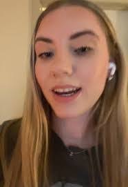 Kristin Hallberg's Instagram, Twitter & Facebook