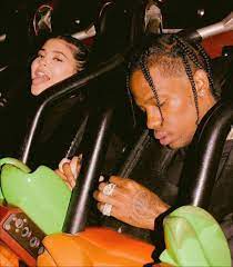 Ludi lin and becky g; Pin By Juliphers On Couples Travis Scott Kylie Jenner Couple Relationship Love Couple Wallpaper
