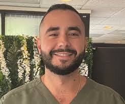 Melanie Weakley's Instagram, Twitter & Facebook