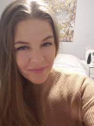 Holiday hair and makeup booking