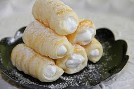 Mini Schaumrollen Blatterteig Rezepte Suss Kuchen Und Torten Rezepte Schaumrollen Rezept