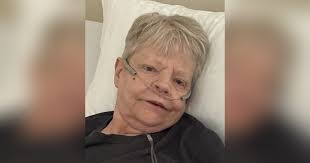 Carol Evanoff's Instagram, Twitter & Facebook