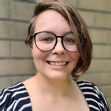 Sarah Popple's Instagram, Twitter & Facebook