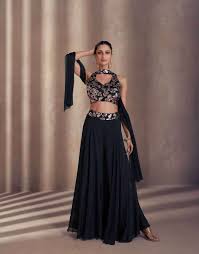 buy online nisha sayuri fancy partywear designer indo western collection