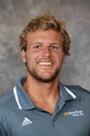 Ari Wayne's Instagram, Twitter & Facebook