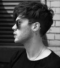 220 Tatuajes En El Cuello Fotos Y Disenos Increibles Peinados Ondulados Peinados Lisos Cabello Para Hombre Los tatuajes de nombres en el cuello se han vuelto una tendencia en. 220 tatuajes en el cuello fotos y