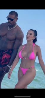 bro someone caught Jason Luv with Adam 22 wife Lena the plug hanging out in  the beach last week while she was on vacation without him 😭😭 : rNoJumper