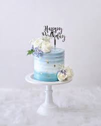 Ladies 60th birthday cake would like to thank fellow cake central member jsouth82 for the inspiration of this cake! Blue Ombre Cake 60th Birthday Cake For Ladies Beautiful Birthday Cakes Fresh Flower Cake