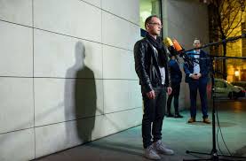 Das bundestagsbüro von heiko maas (mdb) bearbeitet prioritär sachthemen und anfragen aus dem wahlkreis 297 im saarland. Dieses Outfit Von Aussenminister Heiko Maas Spd Sorgte Im Internet Fur Diskussionen Stuttgarter Nachrichten