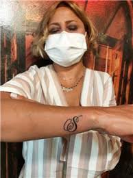 Elif vav harfi tattoo dövme şablonu evde sprey ya da kına ile kolay geçici dövme şablonu ürün yorumu yok. Yazi Isim Dovmeleri Cesitleri Kategori Tattoo Piercing