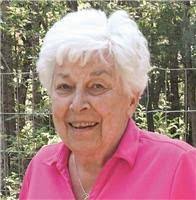 Linda Brandel's Instagram, Twitter & Facebook