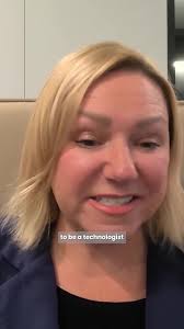 From recruiting tech-savvy professionals to upskilling teams, Barb Morgan  of @we_are_temenos discusses how leadership can drive digital  transformation. #BankingLeaders #Leadership