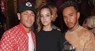 See his all girlfriends' names & entire bio. Uncover The 20 Romantic Stories Of Hamilton Introduce Her Ex Girlfriend To Neymar Inews