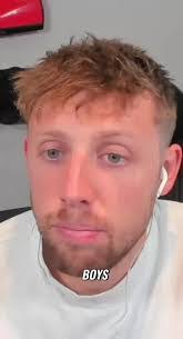 Harry Smart's Instagram, Twitter & Facebook