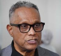 Govt still working to resolve issues with Bahamas Doctors Union, Darville  says