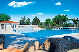 Camping Fontaines Our Vos Envies De Nature Et De Tranquillite Partez En Vacances En Languedoc Roussillon Au Camping Chateaux Cathares Camping Les Fontaines