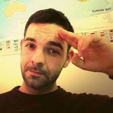 Alex Makris (@makrisalex)