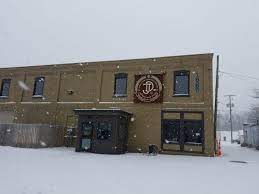 Fort wayne is a city full of amazing restaurants, so choosing where to dine can be a big task. These Fort Wayne Restaurants Turn Local Ingredients In Delicious Meals
