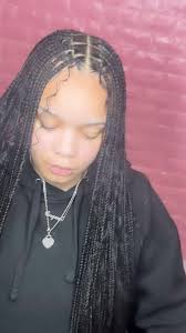 am i keeping this new hair style? also next weeks shows are all almost sold  out. Des Monies, Lincoln, and Kanas City. So if you want to come act fast.  love you