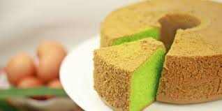 Kocok telur, gula dan essens pandan hingga. 10 Resep Kue Pandan Tradisional Hingga Kekinian Dijamin Lembut Dan Wangi Merdeka Com