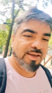 Te dicen que la plata de la AFP es tuya, lo que no es verdad. Esta plata no  la puedes usar, esta atrapada en las inversiones de los más ricos, quienes  te han seducido para que todo porcentaje entre a ...