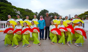 The istana the istana, 35 orchard rd, singapore 238823. Sunflower Dance Ensemble Brings Brilliance To The Istana Singapore Soka Association
