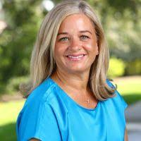 Jacqueline Gallo's Instagram, Twitter & Facebook