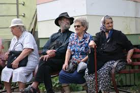 Pensionarii de asigurari sociale de stat reprezinta 89,5% in totalul celor de asigurari sociale. CaÅ£i Pensionari Sunt In Romania Magnanews