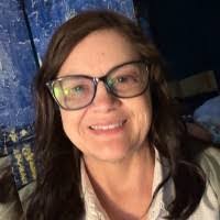 Toni Cavanagh's Instagram, Twitter & Facebook