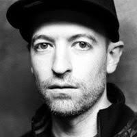 Correo electrónico y teléfono de Patrick Sebring