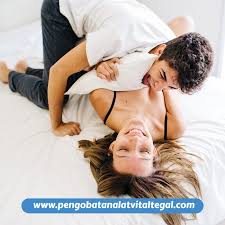 Selain usia, faktor gaya hidup juga berpengaruh misalnya konsumsi makanan dan minuman yang tidak sehat, merokok, kurangnya jam istirahat atau faktor genetik (keturunan). Pengobatan Alat Vital H Dudin Di Tegal Dan Sekitarnya