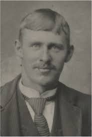 Levi Willard's Instagram, Twitter & Facebook