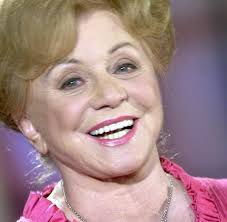 Jodelkönigin: Volksmusikstar Maria Hellwig (90) gestorben