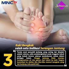 Selanjutnya salah satu tangan ditekuk, kemudian tangan yang menutup tubuh bagian bawah dan atas. Facebook
