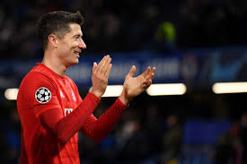 Today, we are all aware of the difficulties of the situation that surrounds us. Robert Lewandowski And Wife Anna Donate 1 000 000 To Coronavirus Relief Bavarian Football Works