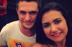 Não há nada que você me faça pra que eu te ame mais não há nada que você me diga pra que eu te esqueça. Bruna Zucco Brunazucco Twitter