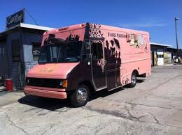 Paris Creperie Wins Best Food Truck Graphic Design Contest Ideias
