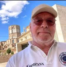 Truck Driver Seeking Serious Relationship