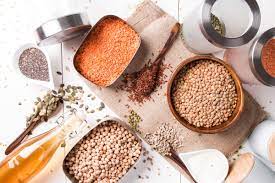 Il digiuno per la quaresima sembra naturale per la maggior parte dei cattolici, ma altre chiese affrontano l'argomento in modo molto diverso, vedendolo come una questione privata. Cosa Mangiare In Quaresima E Come Funziona Il Digiuno Quaresimale