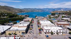 Slidewaters is located on chelan butte, overlooking the beautiful lake. Where To Vacation In Washington State Chelan