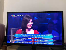 Đây cũng là gameshow mà nhà báo lại văn sâm gắn bó lâu năm nhất ở vị trí người dẫn chương trình. Co Gai Khiáº¿n Khan Giáº£ Ai La Triá»‡u Phu Xon Xao Vi Xinh Ä'áº¹p