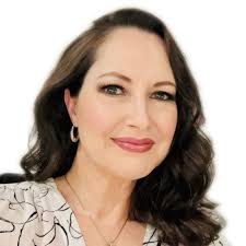 Julie Nolin's Instagram, Twitter & Facebook