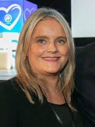 Mari Blanco's Instagram, Twitter & Facebook