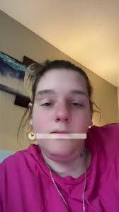 Amber Keyes's Instagram, Twitter & Facebook