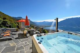 Seit letzter woche bei immoving. Casafile Ferienwohnungen Tessin 5 Zimmer Ferienhaus Makatea Via Moranda 92 Brione S Minusio Via Moranda 92 6645 Brione S Minusio